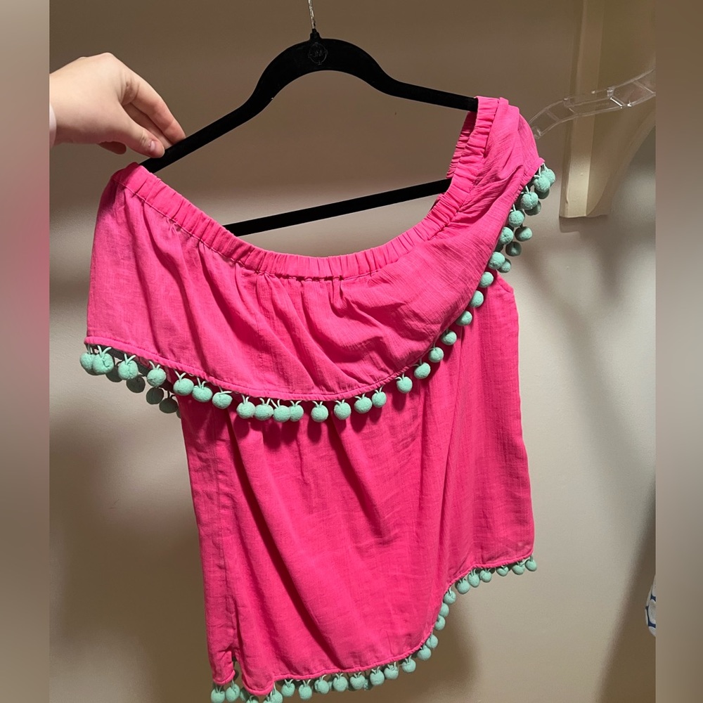 Sail to Sable off the shoulder Pom Pom top size L